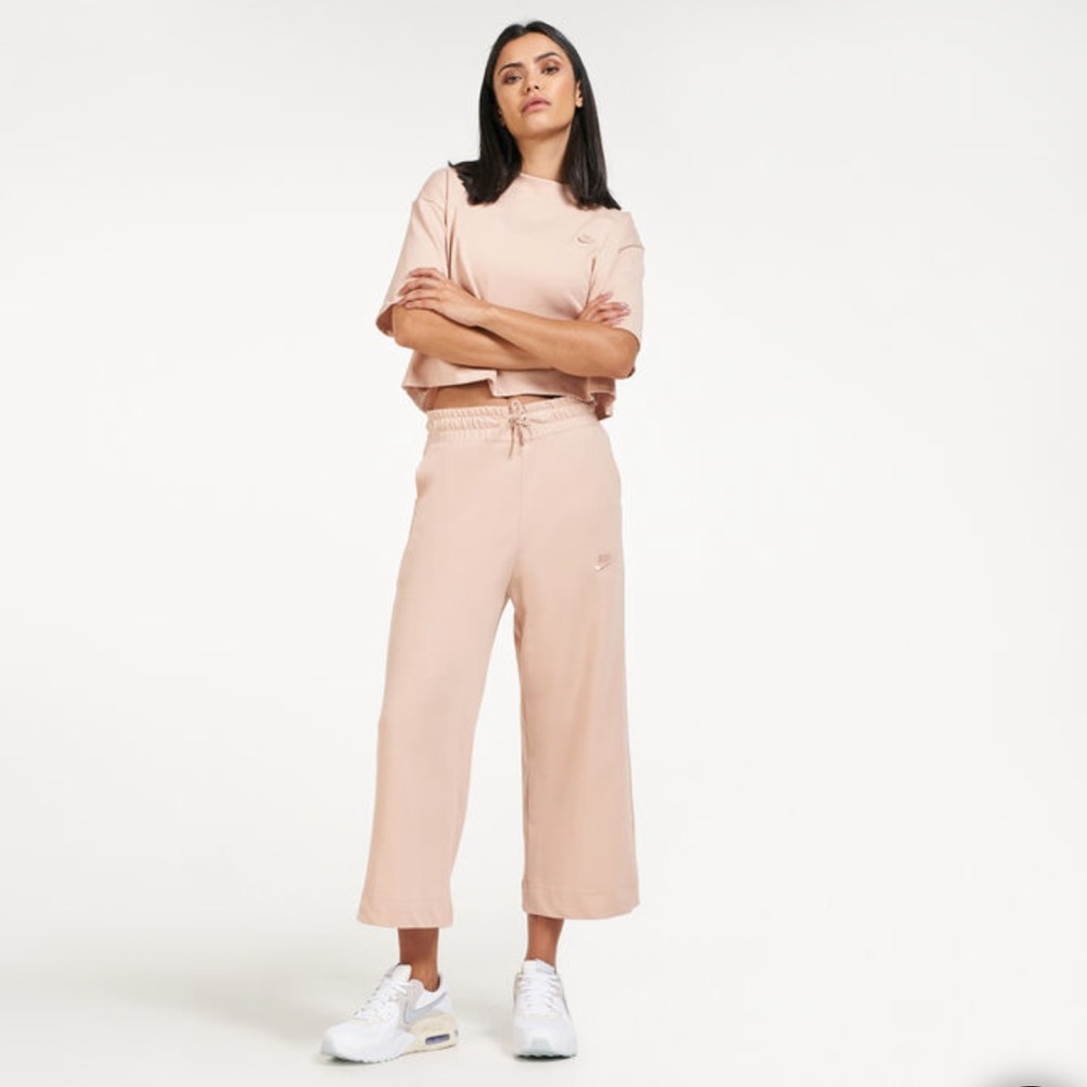 NIKE WOMEN'S JERSEY CAPRIS, WIDE LEG, LOOSE FIT, XS, SHIMMER PINK BEIGE, NWT